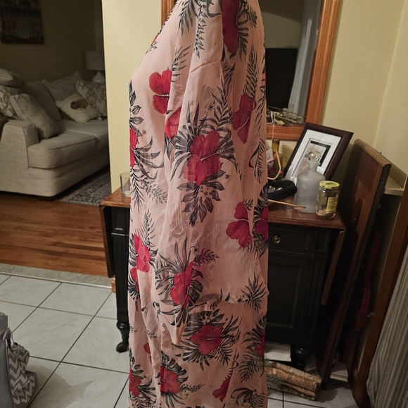 Guess beach cover up - Picture 2 of 5